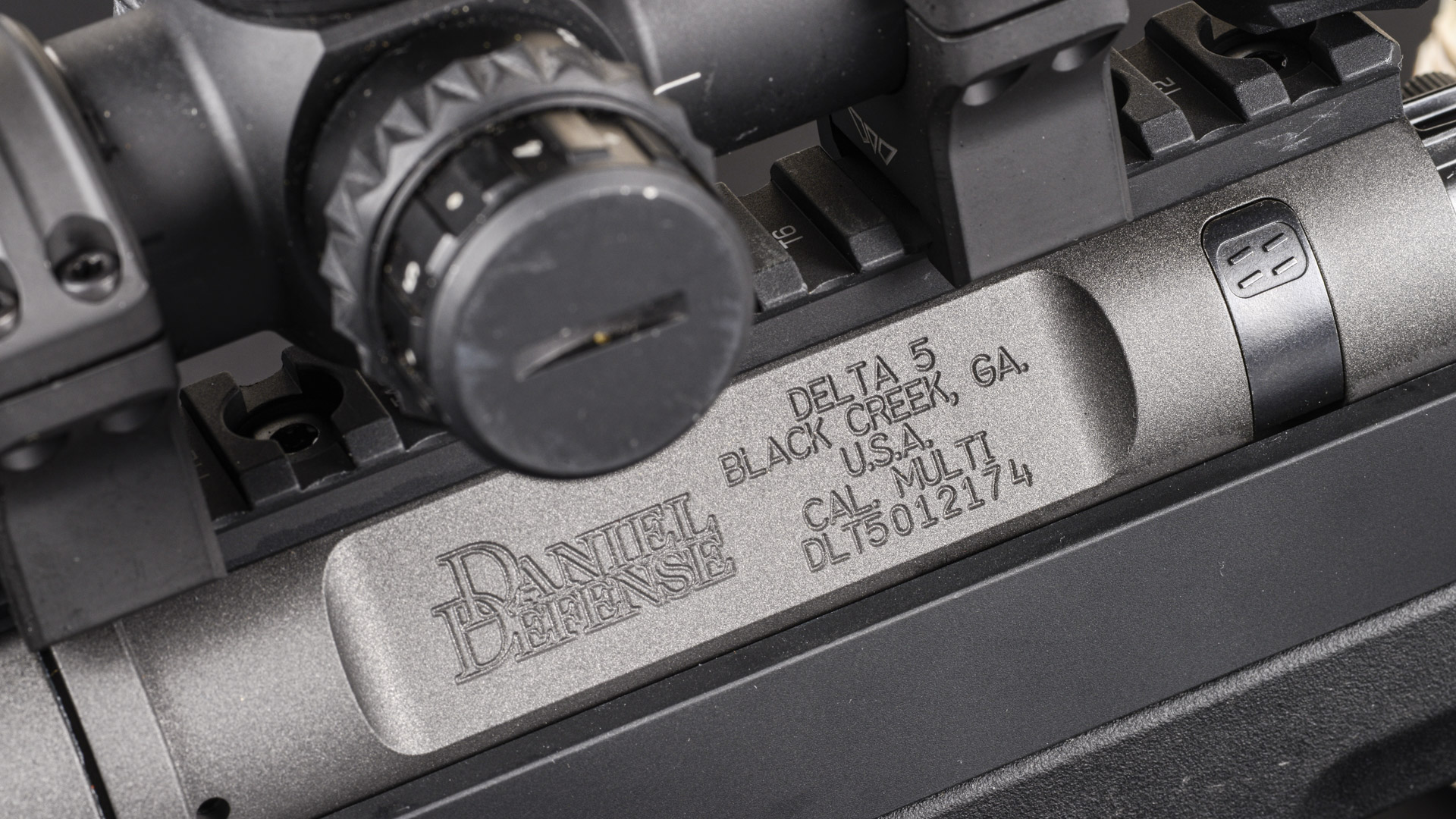 Daniel Defense è un'azienda relativamente giovane, nata per lo sviluppo di componenti e armi della piattaforma AR15