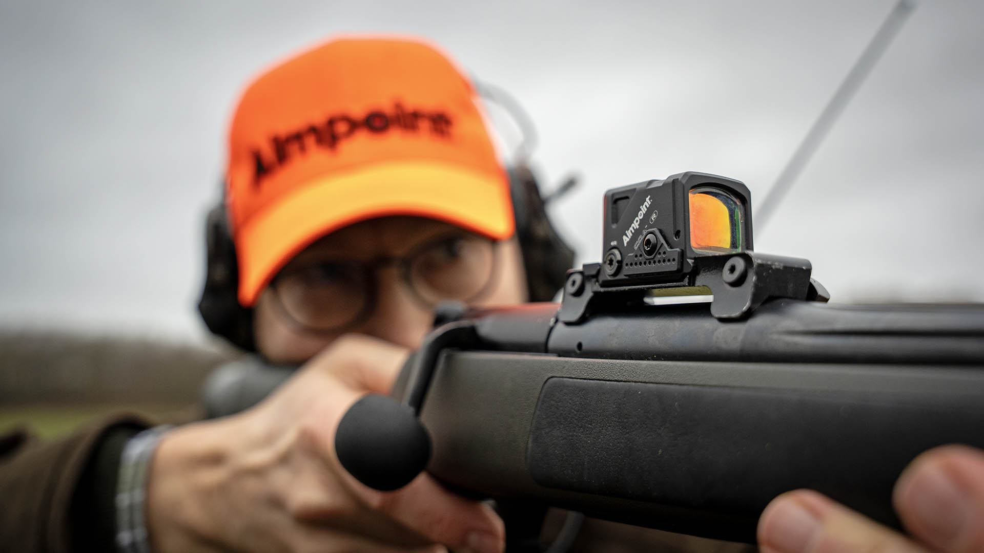 Il nuovo Aimpoint COA R offre i vantaggi del mirino COA originale a una gamma più ampia di armi da caccia